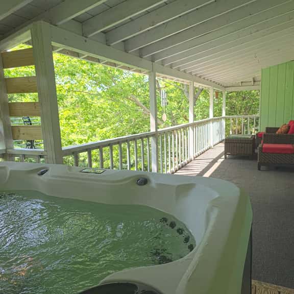 Willow Ridge Cottage - Image 1